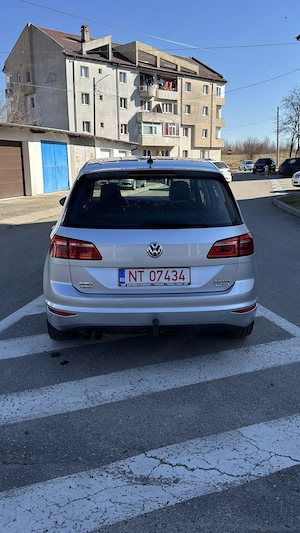 Vând VW Golf sportsvan highline - imagine 3