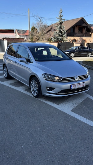 Vând VW Golf sportsvan highline
