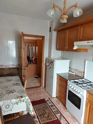 PROPRIETAR Inchiriez ap. 3 camere decomandate in Timisoara - imagine 3