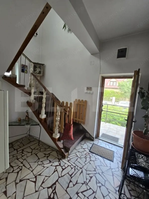 Casa individuala, 6 camere, 217 mp, in zona Parcul Central - imagine 3
