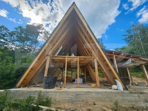 Cabană la roșu în Comuna Lupșa – Ideală pentru casă de vacanță sau investiție