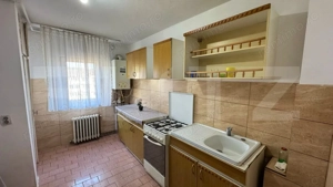Apartament cu 3 camere - suprafata utila 64 mp - zona Independentei - imagine 6