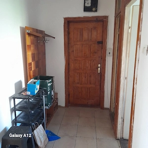 vand apartament cu 4 camere  - imagine 3