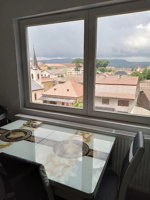 Vând apartament   pe Aleea Trandafirilor  - imagine 3