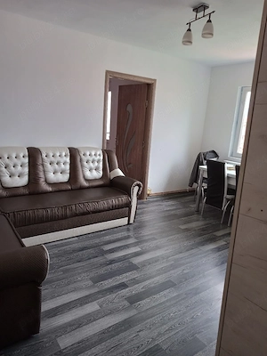 Vând apartament   pe Aleea Trandafirilor  - imagine 7