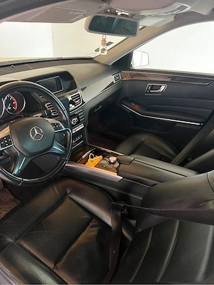 Mercedes E class - imagine 3