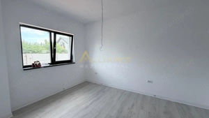 Casa Individuala - 4 camere - 2 bai - 400mp teren - imagine 10