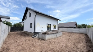 Casa Individuala - 4 camere - 2 bai - 400mp teren - imagine 2