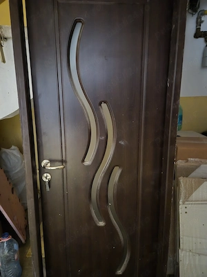 Ușă de interior 