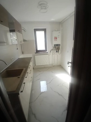 Apartament 2 camere de vanzare zona Tomis 1