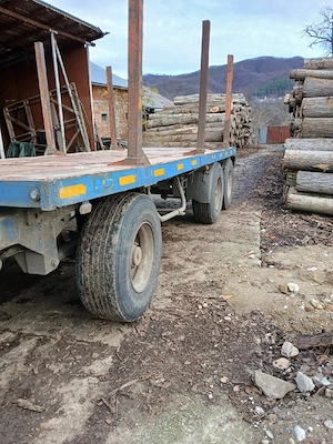 Remorca forestiera cu 3 axe Krone