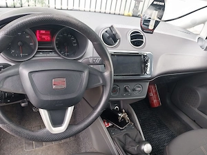 Seat Ibiza, an 2012, motor 1,2 TDI, computer, navigatie, aer conditionat functional, consum 5% - imagine 2