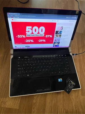 Laptop Dell cu telecomandă,tastatură luminată Intel core duo 2,53 GHz,Display mare 15,6 led,Windows 