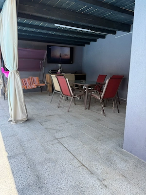 Superba Vila In Strejnicu - imagine 4