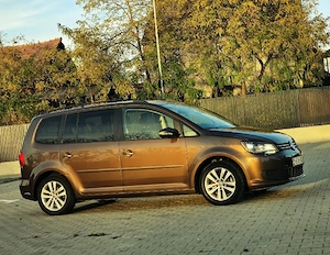 VOLKSWAGEN TOURAN   7 locuri 2.0 Disel BI-xenon climatronic pilot automat - imagine 5