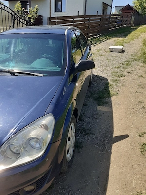 vand opel astra sedan - imagine 2