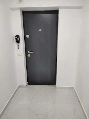 Vând apartament 2 camere, renovat, Aleea Compozitorilor  - imagine 9
