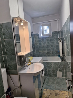 Apartament 2 camere ,C-uri , zona Tic-Tac , Ostroveni, mobilat si utilat, etaj 4 ,bloc mansardat - imagine 4