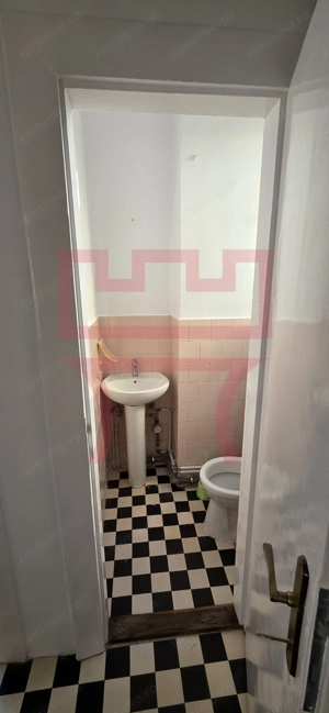 Apartament  nemobilat sau birou in casa 160mp zona Emil Isac - imagine 16
