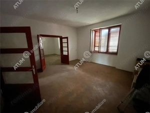 Casa cu 4 camere 900 mp teren in zona parcul Sub Arini din Sibiu - imagine 3