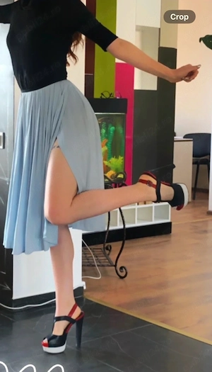 Sandale cu toc înalt 