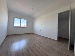 Duplex 3 dormitoare + 2 bai - 93 mp/utili – 175.000 € - imagine 7