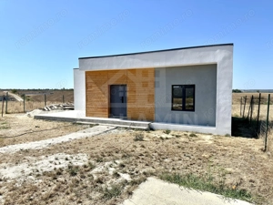 Casa 3 dormitoare-2 bai-Living si bucatarie-Damila-Selgros