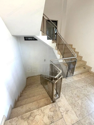 Spatiu comercial pe Bulevardul Decebal - Rovine - Helmat 100mp - imagine 7