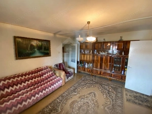 Apartament 2 camere semidecomandat spatios 56mp Rovine MOL - imagine 2