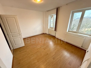 2 camere - 55mp - etaj 3 - centrala proprie - parcare - Central - imagine 3