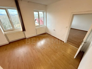 2 camere - 55mp - etaj 3 - centrala proprie - parcare - Central - imagine 4