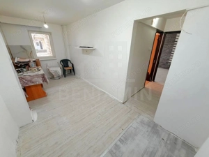 4 Decomandate-Doua bai-Parter-Disponibil Imediat-Zona linistita - imagine 2