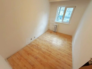 4 Decomandate-Doua bai-Parter-Disponibil Imediat-Zona linistita - imagine 3