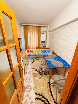 Apartament 3 camere de inchiriat - Zona Mall   Micro 3