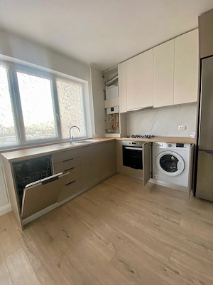 Inchiriez apartament, Floresti, zona VIVO - imagine 10