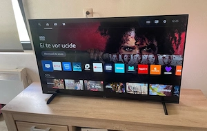 Philips 4K Ambilight TV 126cm