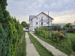 Vila de vanzare - imagine 2
