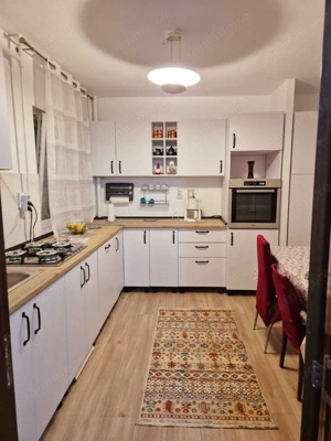 APARTAMENT 3 CAMERE DE INCHIRIAT |  RENOVAT |  GORJULUI