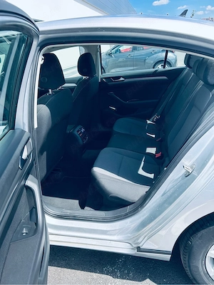 VW Passat B8 2.0 TDI 150cp 2015 - imagine 3