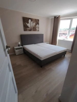 De inchiriat ap cu 3 camere,semidecomandat,80 mp ,Eroilor - imagine 8