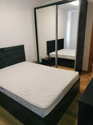 Apartament cu 2 dormitoare și living - imagine 4