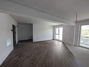 Apartament 3 camere, 70mp utili, 2 bai, finisat, lift, zona Tineretului