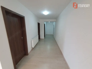 Apartament 2 camere de inchiriat, la parter, Eso -  Giroc - imagine 15