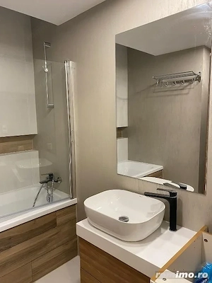 Inchiriere apartament 2 camere Eroii Revolutiei - imagine 2