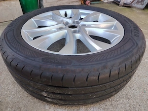 Goodyear 225 55 19 vara noi - imagine 4