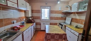 Proprietar de vanzare apartament cu 2camere.60 m2.zona simion barnutiu .omv