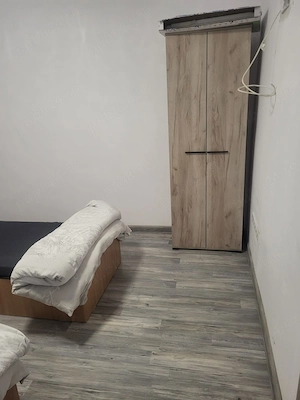 Închiriez casă cu 4 camere  2 bai - imagine 13