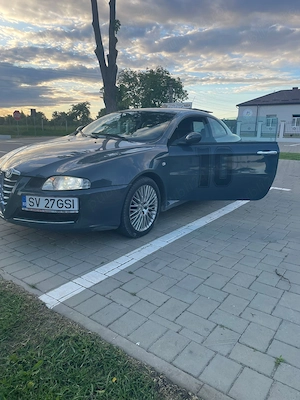Vând Schimb Alfa Romeo GT 2010