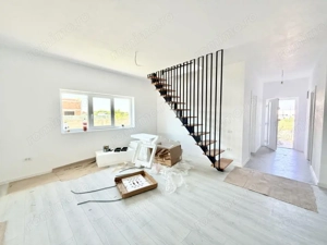 Duplex 5 Camere - 102 mp Utili - Ideal pentru Familie - Mosnita - imagine 4