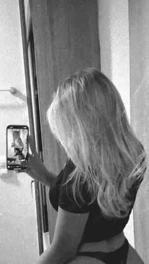 Blonda noua la tine in oras!